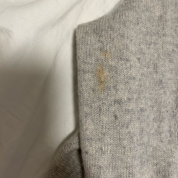 Vince Cashmere Sweater - Picture 3 of 3